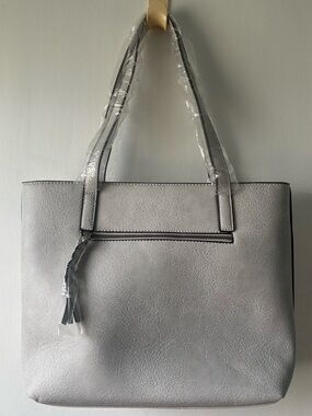 NWT Market and Spruce Purse Light Gray